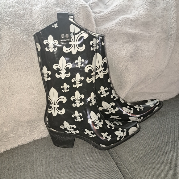8 Nomad Yippy Cowboy Style Rainboots - Picture 2 of 7